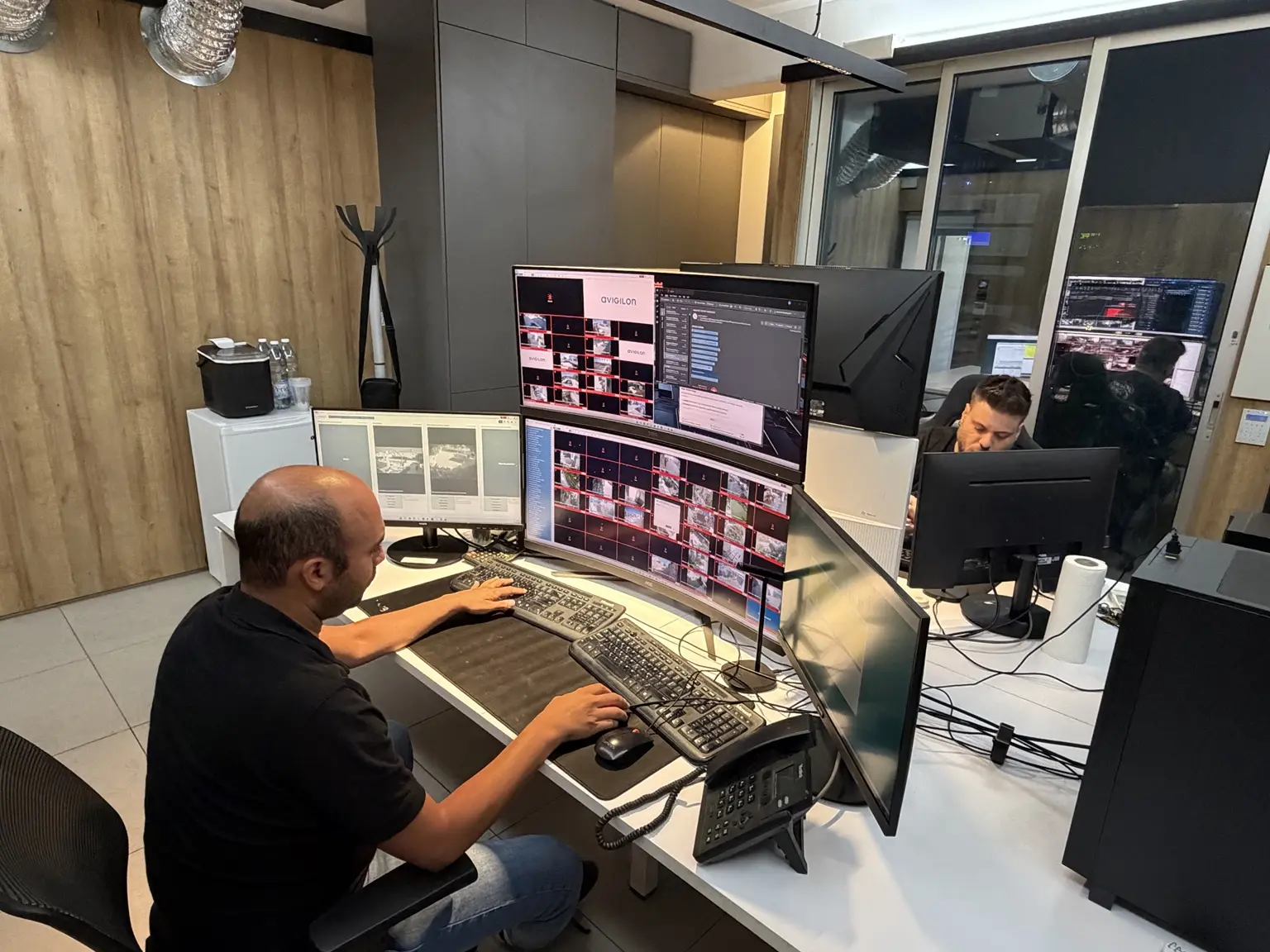 Krypto monitoring center supporting business security operations
