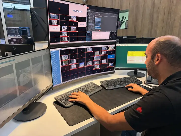 A Krypto operator monitoring a live security event